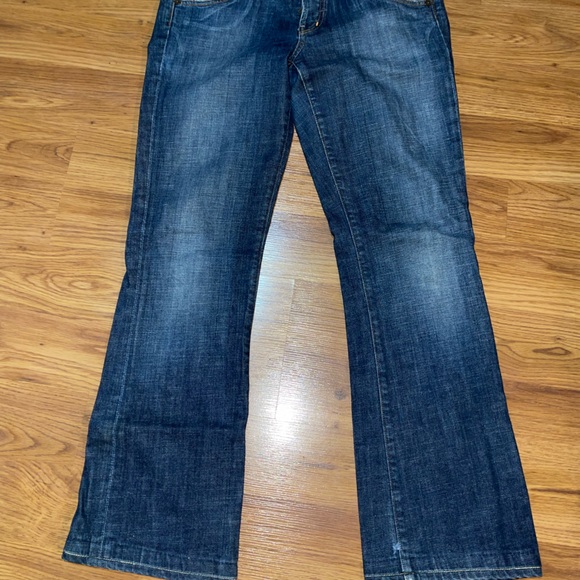 đź–¤CITIZENS OF HUMANITYđź–¤ Low Waist Boot Cut Jeans - Picture 2 of 8